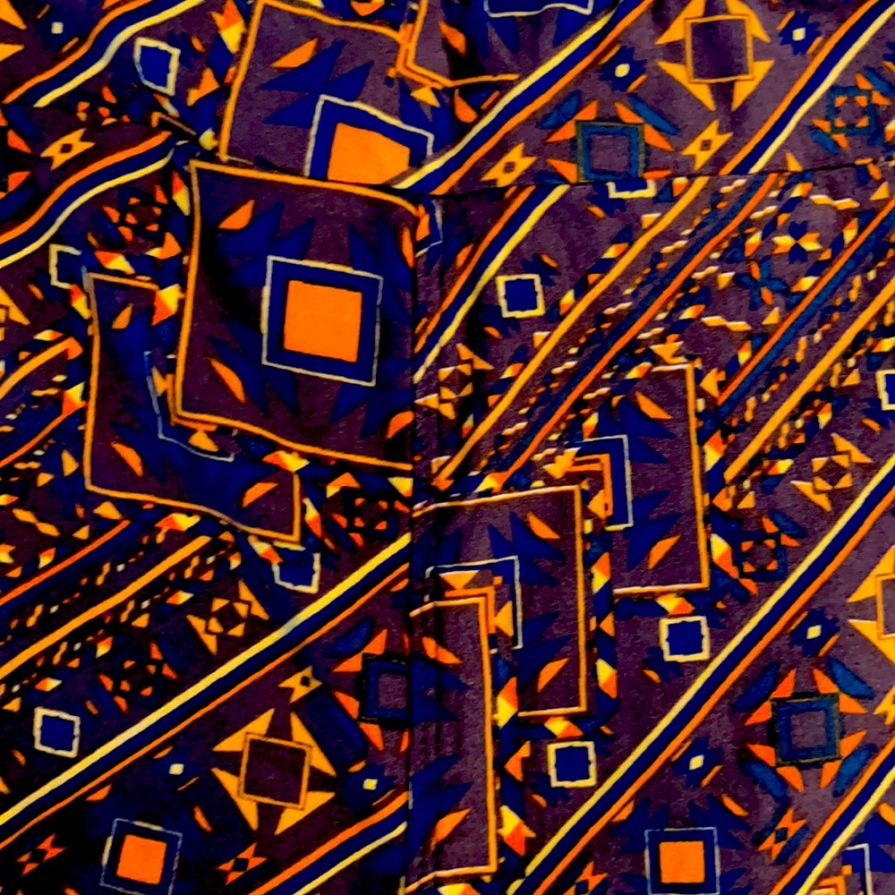 NWOT girls lularoe leggings size L/XL blue geo 2